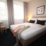 Onno Boutique & 4*