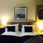 Onno Boutique & 4*