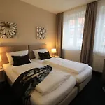 Onno Boutique & Rendsburg