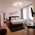 Onno Boutique & 4*