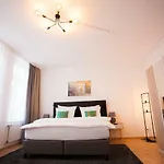 Onno Boutique & 4*